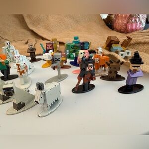 Mojang Minecraft Mini Metal Figures Jada Toys Inc. Lot Of 27 Used People Animals